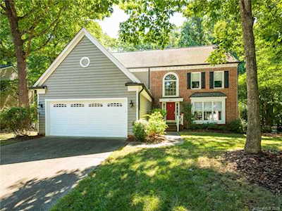 8807 Doe Path Ln Huntersville, NC 28078