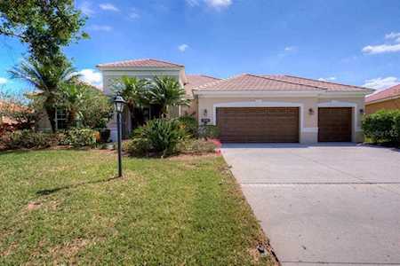 6835 Honeysuckle Trl Lakewood Ranch, FL 34202