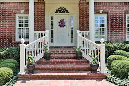 1100 Balmoral Dr Louisville, KY 40205