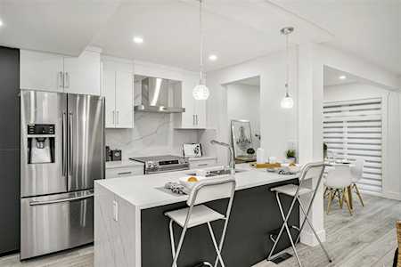 2895 Corona Drive Burnaby, BC V3J 1B9