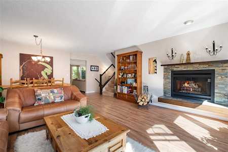 8877 Larkfield Drive Burnaby, BC V5A 4L3