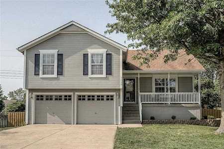 1112 Keagon Ave Greenwood, MO 64134