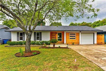 5113 Meadow Creek DR Austin, TX 78745