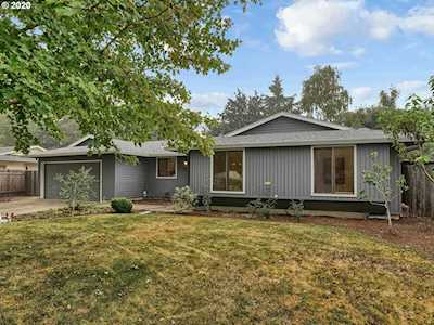 5972 NE Ray Cir Hillsboro, OR 97124