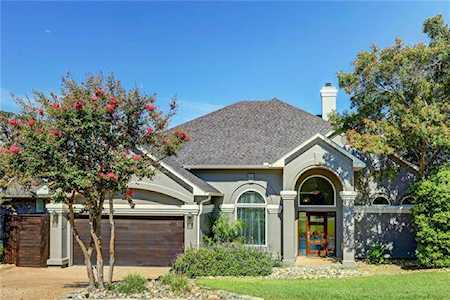 9100 Bluegrass DR Austin, TX 78759