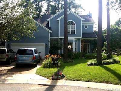 13005 Peacock Ln Charlotte, NC 28215