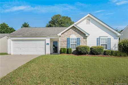 6008 Pennycross Ln Charlotte, NC 28216