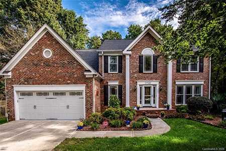 12500 Angel Oak Dr Huntersville, NC 28078