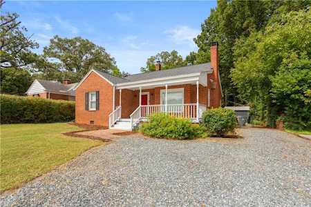 2910 Spring Garden Street Greensboro, NC 27403