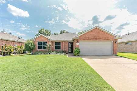 3008 Brett Road Corinth, TX 76210