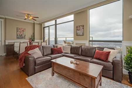 7368 Sandborne Avenue #2103 Burnaby, BC V3N 5C5