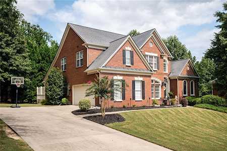 321 Bournemouth Dr Suwanee, GA 30024