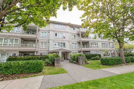 4950 Mcgeer Street #407 Vancouver, BC V5R 6B4