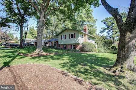 12817 Camellia Dr Silver Spring, MD 20906