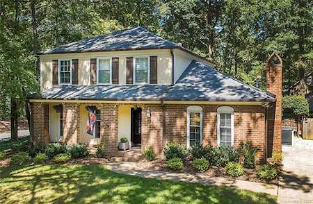 9101 Hinson Dr Matthews, NC 28105
