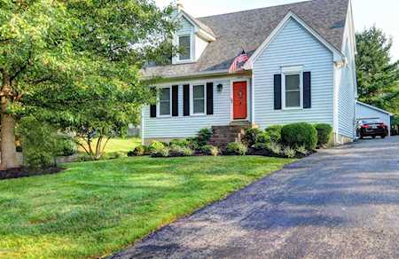 11614 Kings Ln Louisville, KY 40243