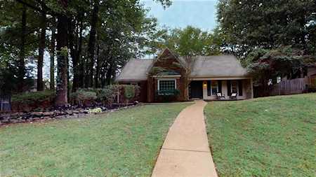 2217 Woodruff Dr Germantown, TN 38138