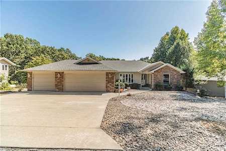 7 Farnham Dr Bella Vista, AR 72714