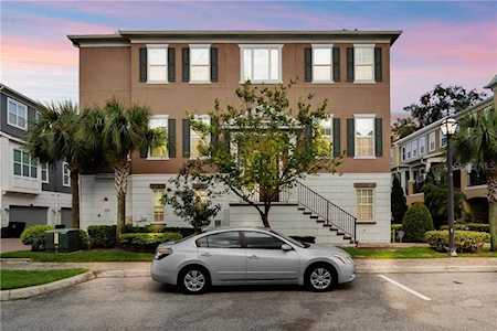 552 Scotia PLACE Orlando, FL 32806