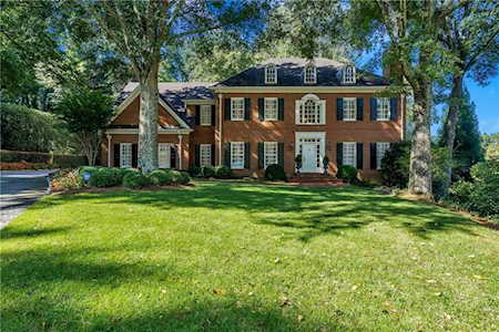 93 Blackland Ct NW Atlanta, GA 30342