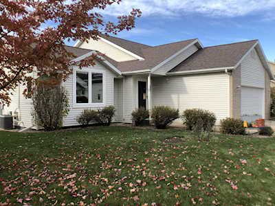 1318 Gray Hawk Way Sun Prairie, WI 53590