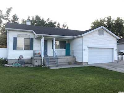 3472 S Hackberry Pl Magna, UT 84044