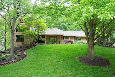 2108 Chesterfield Place Chesterfield, MO 63017