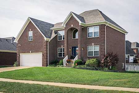261 Mallard Crossing Dr Shepherdsville, KY 40165