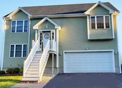 34 Zain Cir #34 Milford, MA 01757