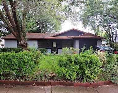 2315 Arcady Lane Lancaster, TX 75134