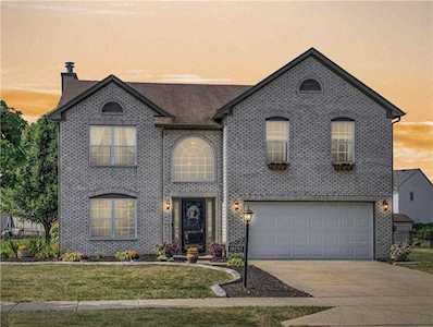 19255 Golden Meadow Way Noblesville, IN 46060