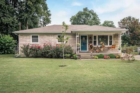 8904 Mahoney Dr Louisville, KY 40258