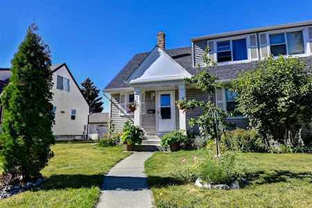 4543 Passchendaele Rd SW Calgary, AB T2T 6C9