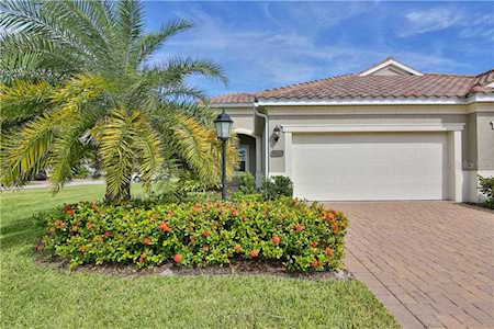 1201 Calle Grand St Bradenton, FL 34209