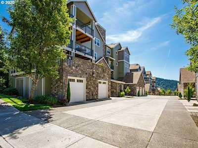 11628 SE Wingspan Way Happy Valley, OR 97086