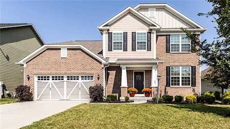 840 Holly Lane Farms Drive Westfield, IN 46074