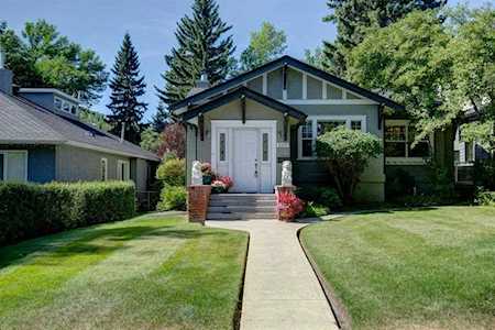 2409 Morrison St SW Calgary, AB T2T 3J4