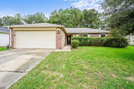 16380 Sun View Ln Conroe, TX 77302