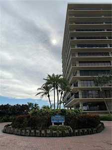 7650 Bayshore Dr #905 Treasure Island, FL 33706