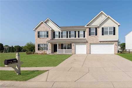 1742 Cedar Mill Drive Avon, IN 46123