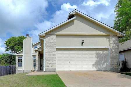 2104 Castle View DR Austin, TX 78728