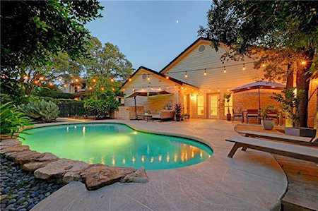 14 Hedgebrook WAY The Hills, TX 78738