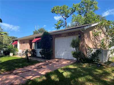 2524 Elderberry Dr Clearwater, FL 33761