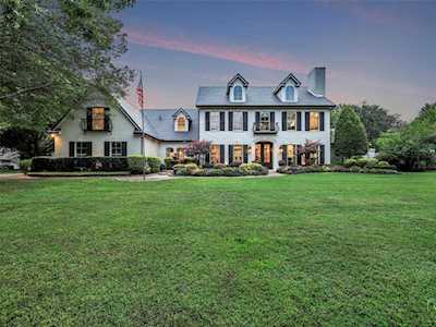 600 Garden Court Southlake, TX 76092