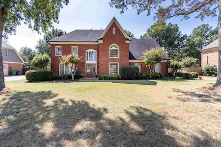 9199 Grey Cliff Dr Germantown, TN 38139
