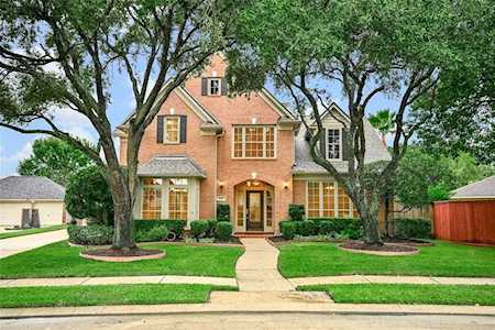 5611 Evening Shore Dr Houston, TX 77041