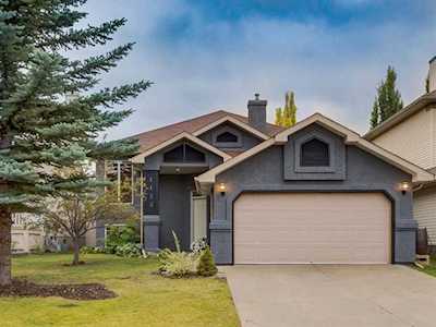 1133 Sunlake Link SE Calgary, AB T2X 3G8