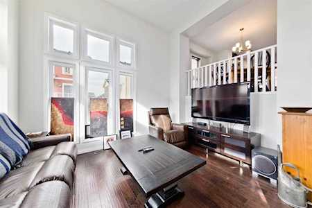 804 Auburn Bay Square SE Calgary, AB T3M 0Y9