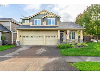 2318 N Heritage Way Newberg, OR 97132