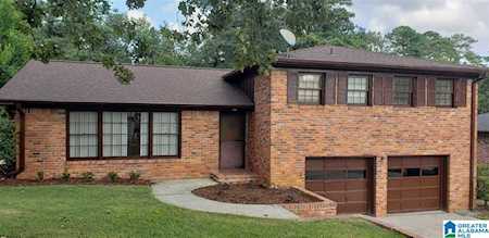 1609 Forest Ridge Rd Homewood, AL 35226